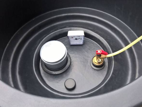 Емкость для дизельного топлива подземная горизонтальная, 1000 л, черный [TDT1000Y1]