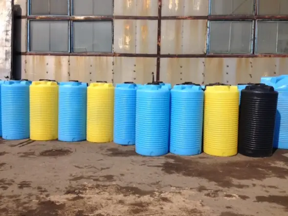 Пластиковая емкость для воды 750 л