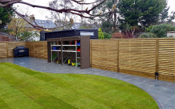 Шкаф уличный ROLL‑BOX VILLAGE ROOF XL-2.3