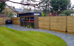 Шкаф уличный ROLL‑BOX VILLAGE ROOF XL-3.1