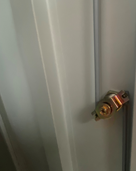 Шкаф универсально-хозяйственный двухдверный 1850х800х500 мм (2L-B1C-800)