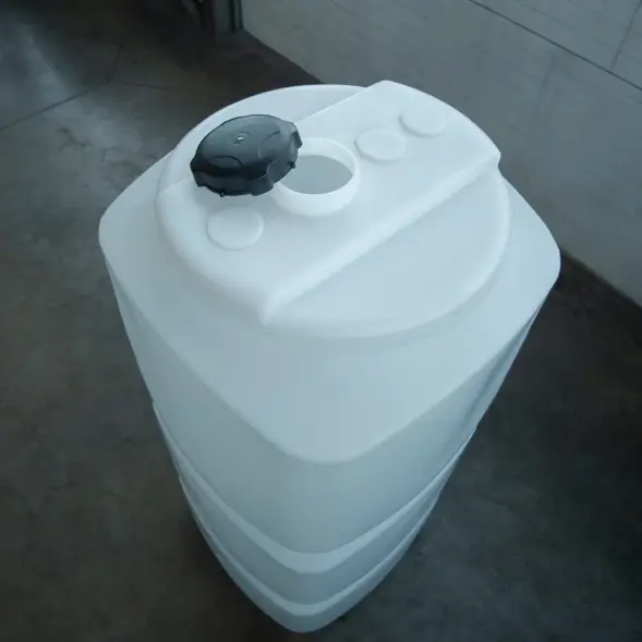 Емкость L 750л OIL белая