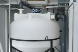 Емкость ЦКТ 3000 л с патрубком 160мм белая