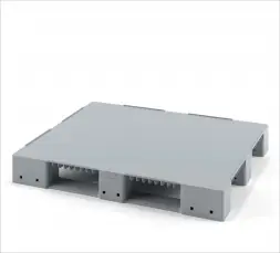 Стеллажный сплошной пластиковый поддон усиленный одной трубой на трех полозьях 1200х1000 с бортиком