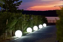 Светящийся шар Minge 800 мм Подсветка: RGB/W, ландшафтное крепление