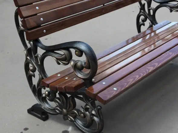 Скамейка чугунная «Жасмин» 1,5 м