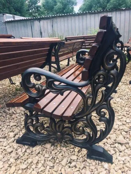 Скамейка чугунная «Жасмин» 1,5 м